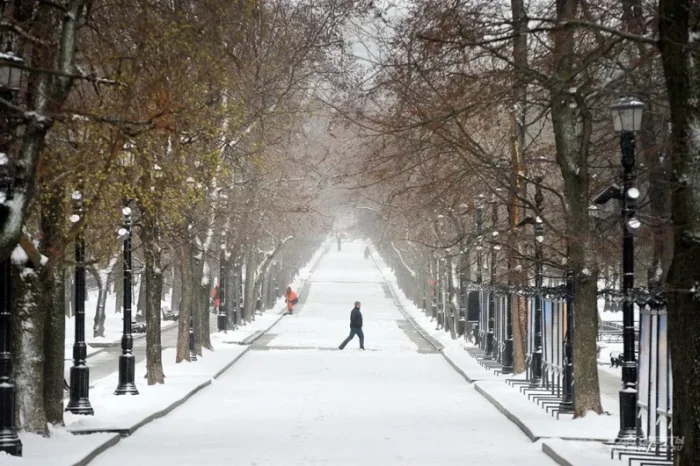 Апрельский снег в Москве.